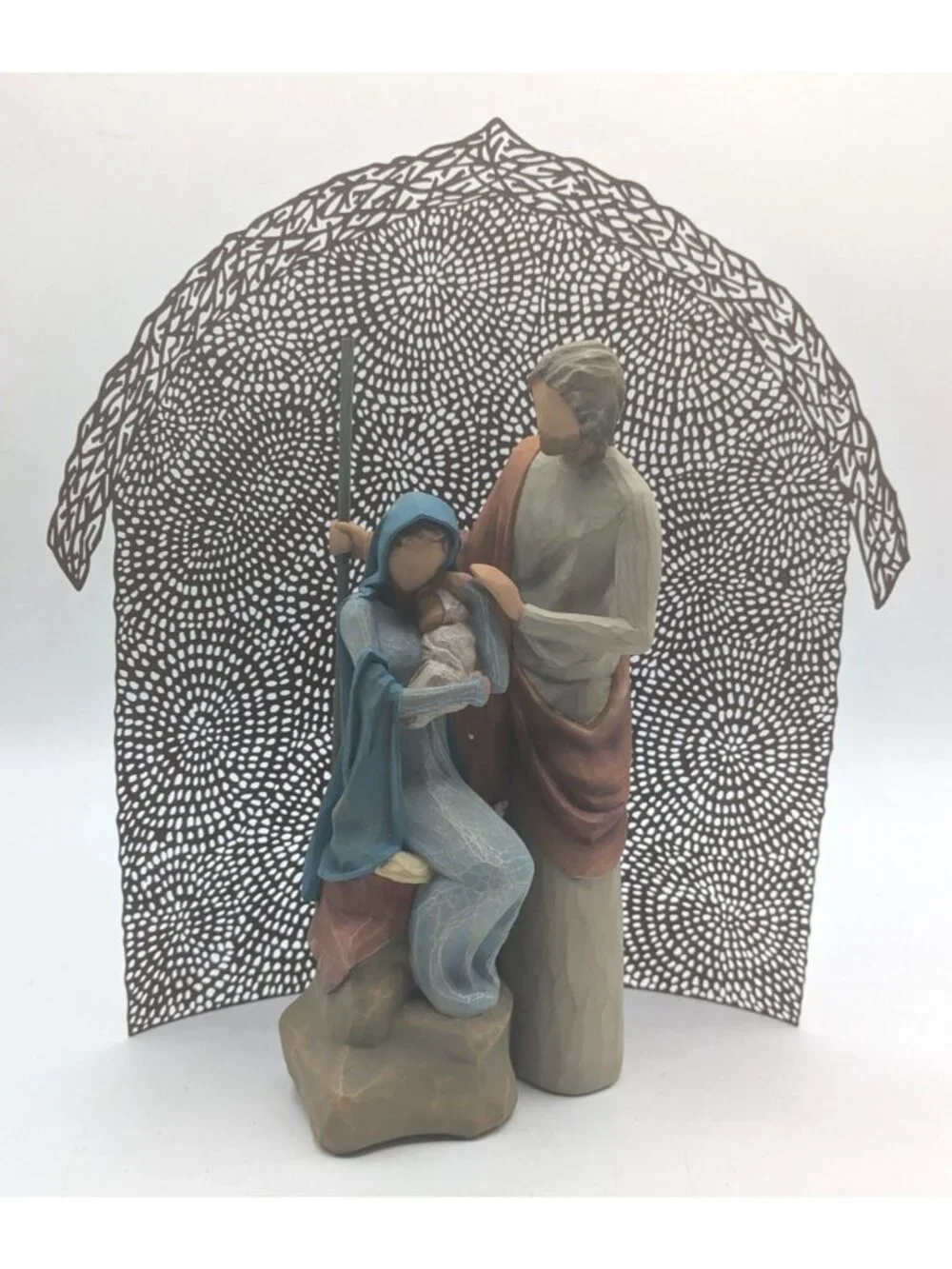 Wllow Tree Christmas Nativity Creche Sheltering Animals for the Holy Family 6 Pc